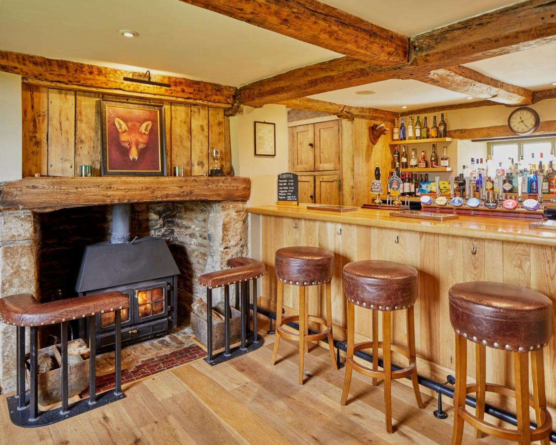 Full Moon Inn Rudge Роуд Экстерьер фото